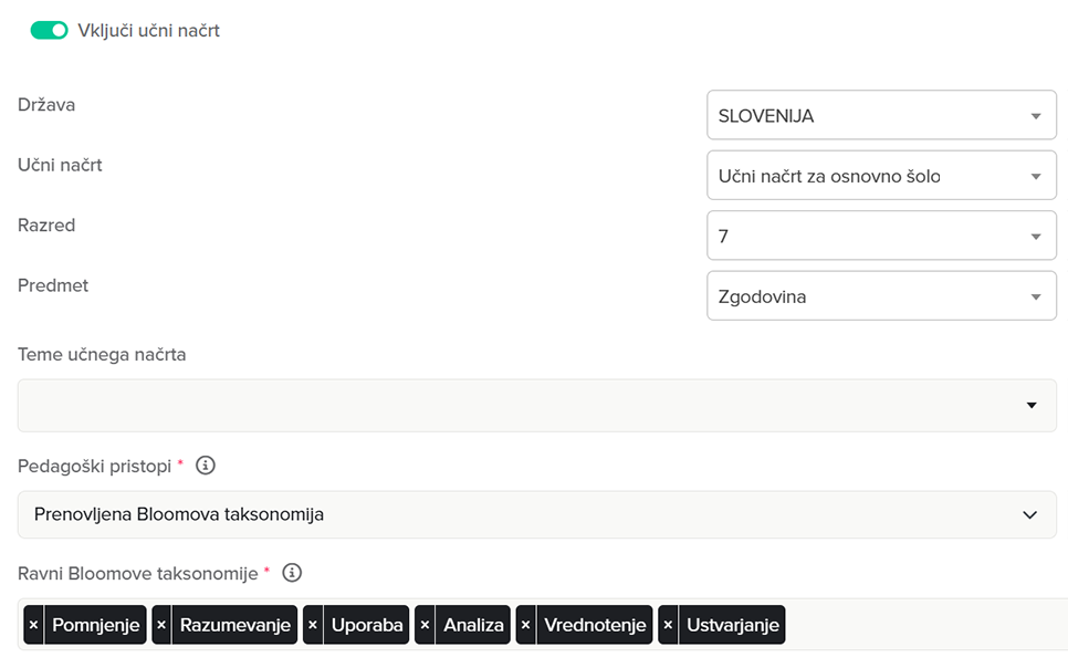 Prikaz polj v Rokus360.ai za izbiro učnega načrta in taksonomije